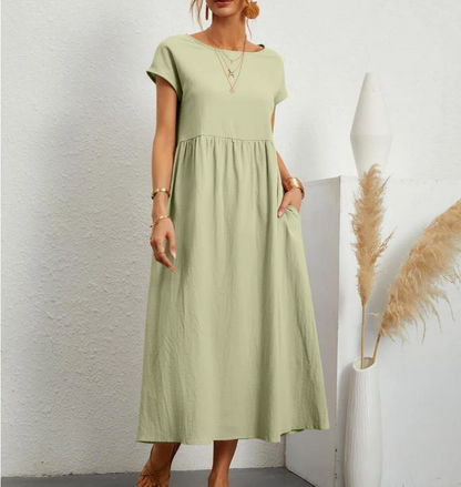 Vestido de Manga Curta com Decote em O Spark - Priya