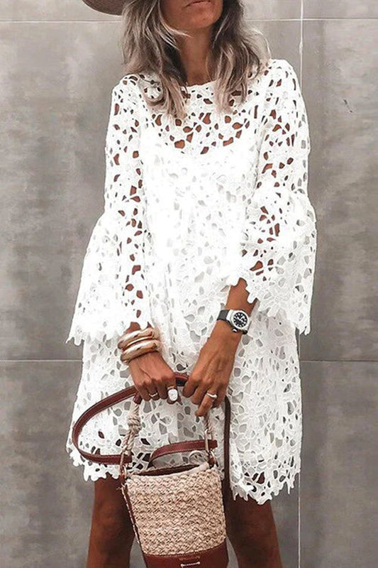 Vestido Sofia – Mini Floral de Renda de Crochê com Manga Sino - Priya