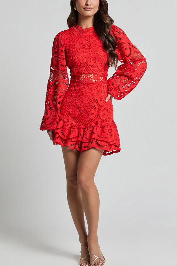 Vestido Isabela – Mini de Renda com Manga Longa e Cintura Ajustada - Priya